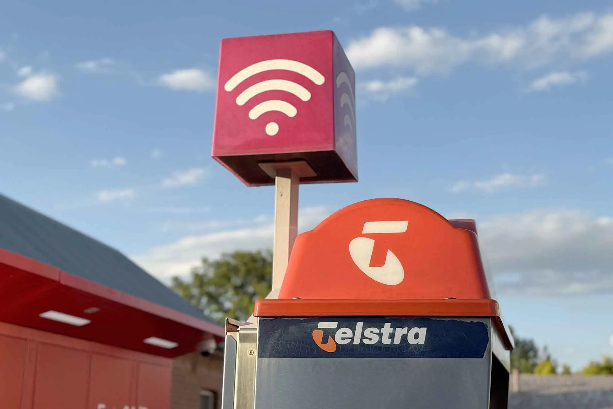 <p>New laws to make telcos more accountable follow a series of breaches by the nation\\'s two largest telecommunication companies, Telstra and Optus. Photo: Dubbo Photo News/file</p>\\n