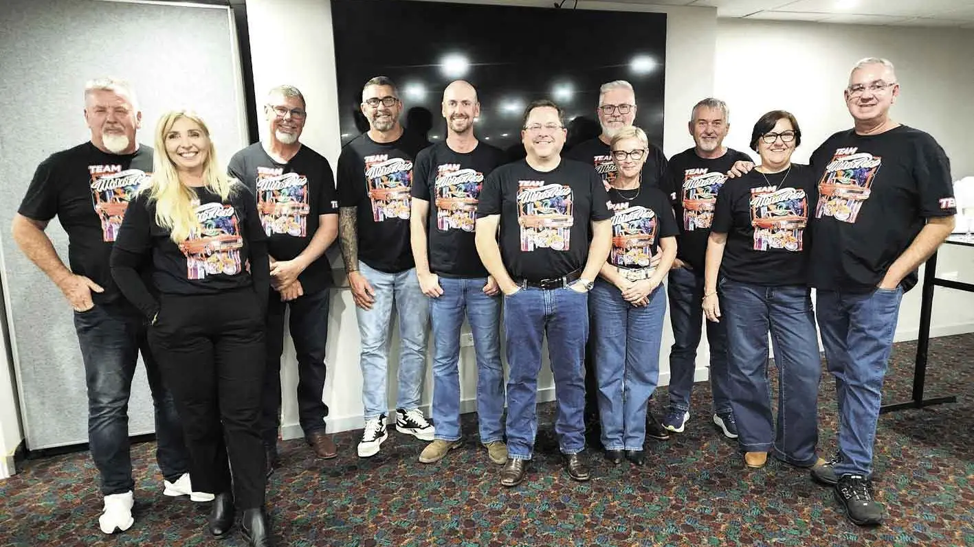 Motoring along nicely: Dubbo MotorFest presents cheques at thank you function