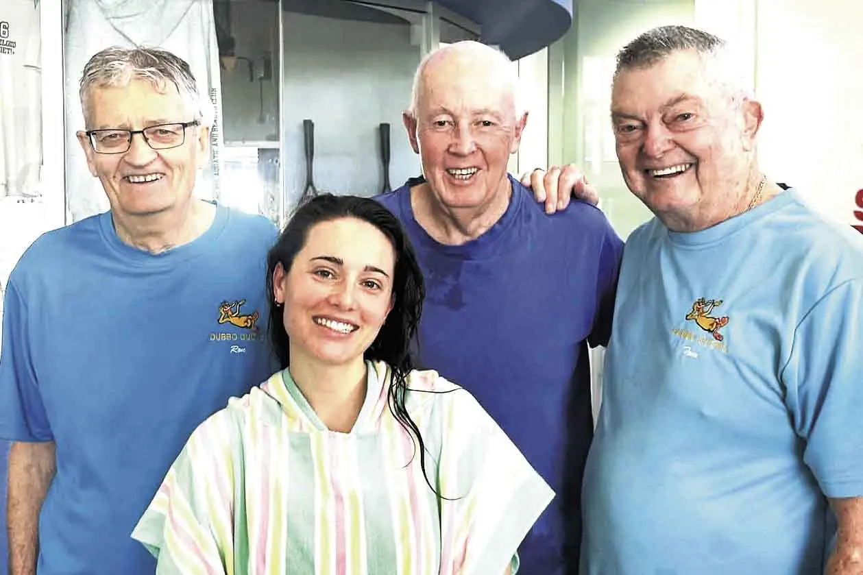 <p>Don Attenborough Relay winners; (at back) Ron Everett, Peter Hargreaves, and Tom Gray, with team captain, the lovely Louise Poulain, who is soon heading off to continue her Antipodean adventure in the coming weeks. Photo: Supplied. </p>\\n