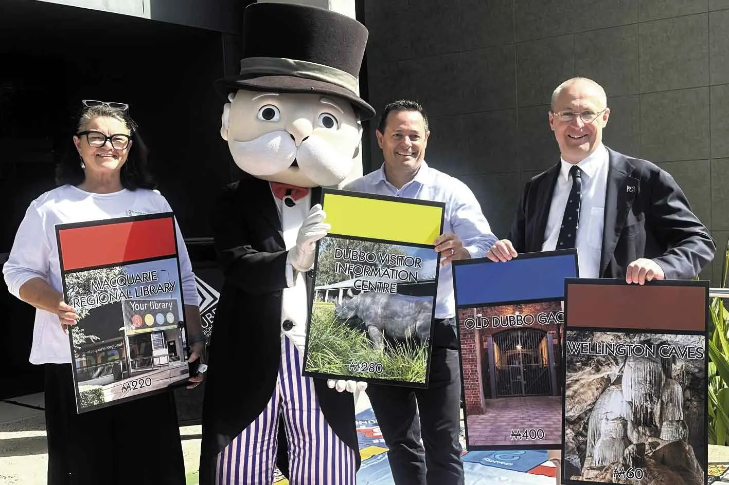<p>Councillors enjoying the launch: Jen Cowley, Matt Wright and Josh Black. Photo: Dubbo Photo News. </p>\\n